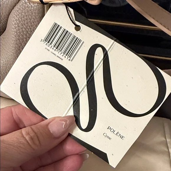 Tan Inspired Leather Women's shoulder Bag - Picture 2 of 11